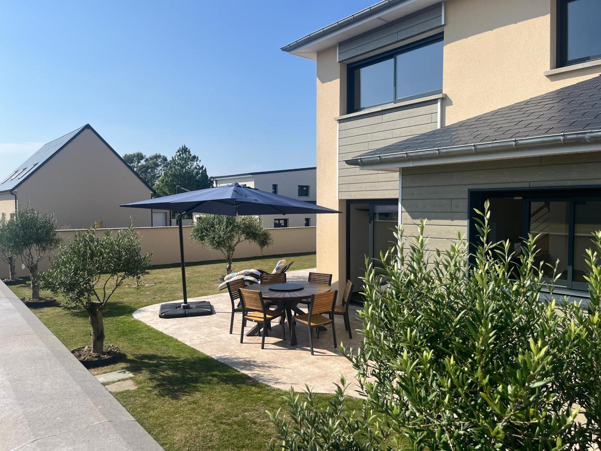 Beach House Gouville-sur-Mer Exterior photo